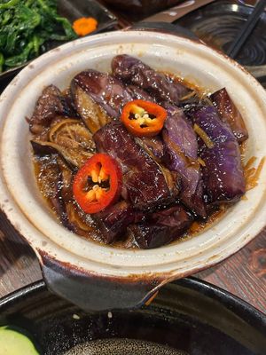 Eggplant clay pot at Huong Sen Lotus Vegetarian in Houston