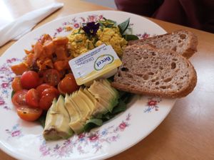 Scrambled eggs at Kato Gâteaux in Mechelen