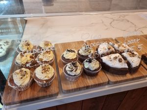 Counter at Kato Gâteaux in Mechelen