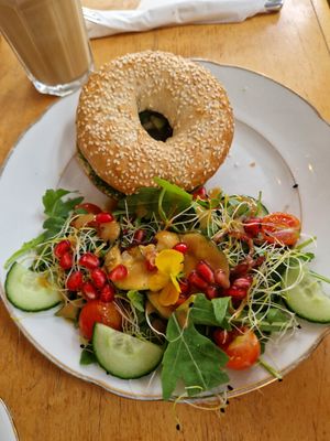  at Kato Gâteaux in Mechelen