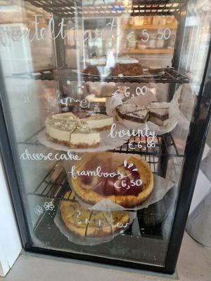  at Kato Gâteaux in Mechelen