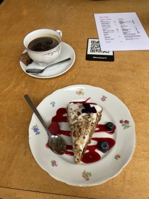 Carrot cake   at Kato Gâteaux in Mechelen