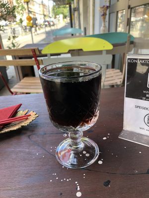 Coke Zero interestingly served   at Onocubes in Frankfurt