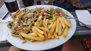 Vegan Teller at Mc Döner in Frankfurt