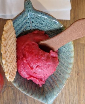 Vegan icecream at Mei Choi in Aachen