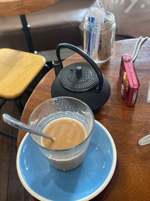 oat chai latte, fresh brewedd  at Kürtősh in Randwick