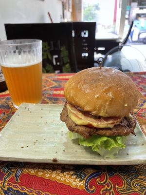 Sweet mustard Bean burger  at Magic Monkey 悟空活菌茶 - WùKōng Huó Jūn Chá in Chishang