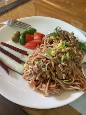 Limited special noodles with Italian red sauce and veggies at Magic Monkey 悟空活菌茶 - WùKōng Huó Jūn Chá in Chishang