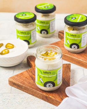 Katharos brings you a delectable handcrafted Cheese Spread.
• Made only using Cashews & Jalapeños
• Use as dip/spread on wrap/Salad dressing/on fries, nachos
• No Preservatives  at Katharos Foods in Mumbai