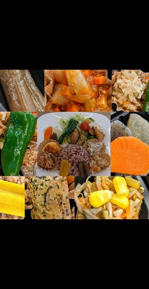 Vegan Daily lunch plate
With soup and dessert
Limited to 10 people.　¥600 at Koushikisabou 香色茶坊 in Tukuba