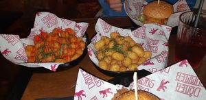 Tater Tots y Garlic Tater Tots at Döner Summer in York