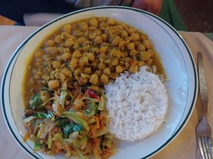 Indian chickpea dish at Jardin De Los Naranjos in La Palma