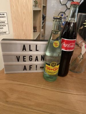 Cashier at Korny Vibes in Houston