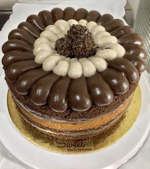 Baunilha e chocolate at Sweet Confeitaria Vegana in Salvador