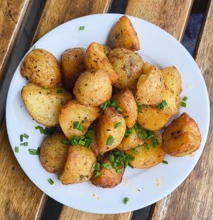Side roasted potatoes at Groundstate Coffee in Dublin