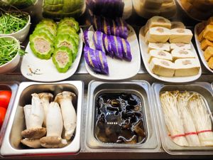 Yong Tau Foo at Pine Tree Cafe 长春树 - Lucky Plaza in Central Singapore