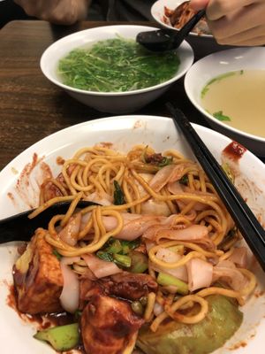 Foreground rice flat noodle and egg noodle with big bowl soup  at Pine Tree Cafe 长春树 - Lucky Plaza in Central Singapore