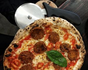 ✨🤪yuammy vegan pepperoni and a lot of cheese 🤪✨ at Stay Gold Pizza Spot in St Petersburg