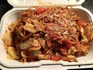 Mee Goreng at Loving Hut in Redlands