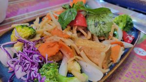 Lemongrass tofu at M & P Thai Noodle in Lincoln City