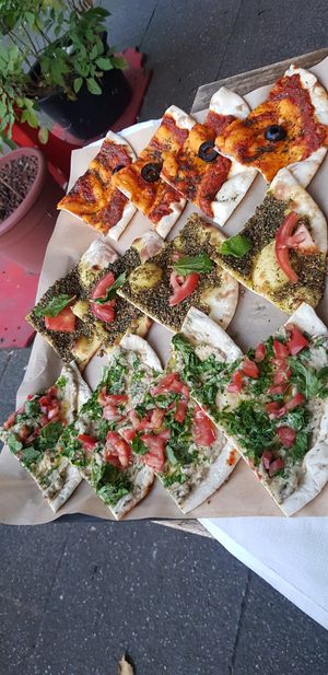 Manakish 01, 03, 04 at Arabiano in Bremen