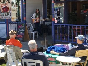 summer concert at GNG Cafe at Greens N Grains in Egg Harbor