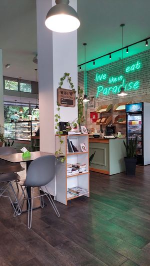 Inside at Paradise Food in Podgorica