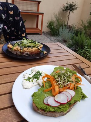 Different breads at Juli liebt Kaffee in Bremen