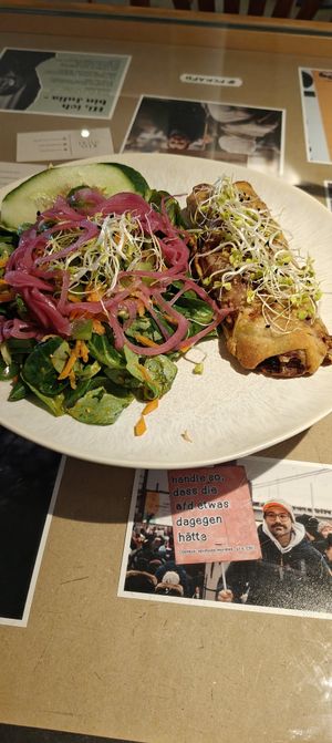 Rote Beete Strudel vegan at Cafe Vreiheit in Cologne