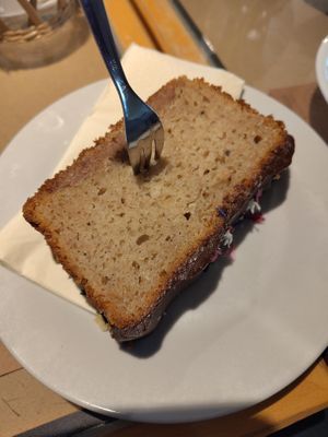 banana bread at Cafe Vreiheit in Cologne