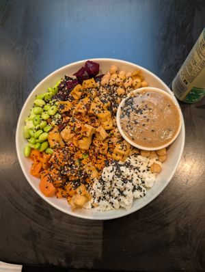  at Poké Perfect - Nieuwendijk in Amsterdam