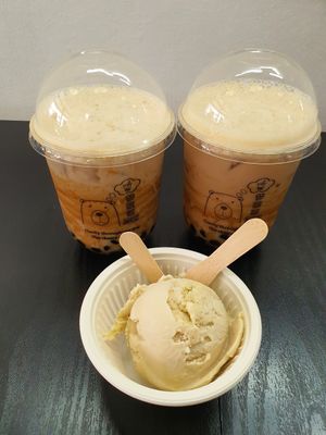 Earl Grey Mylk Tea and.durian ice cream ~ 21/2/21 at Mong Cha Cha Cafe 夢茶茶 in Central Singapore
