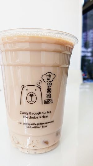 warm oolong soy milk tea with white konjac pearls at Mong Cha Cha Cafe 夢茶茶 in Central Singapore