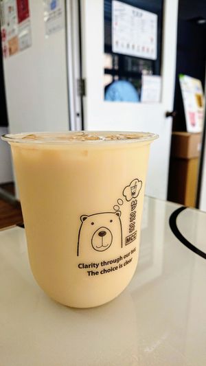 chrysanthemum osmanthus yuzu oat milk tea at Mong Cha Cha Cafe 夢茶茶 in Central Singapore