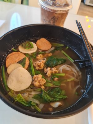 Pholicious  ~ 10/2/22 at Mong Cha Cha Cafe 夢茶茶 in Central Singapore