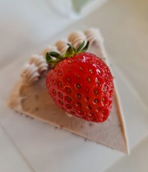 Strawberry Creme Cake  ~ 18/2/22 at Mong Cha Cha Cafe 夢茶茶 in Central Singapore