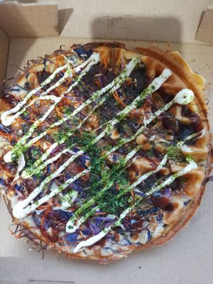 Okomoniyaki waffle at Mong Cha Cha Cafe 夢茶茶 in Central Singapore