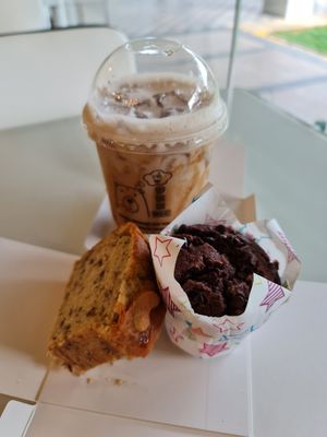 All Goodies in one meal 😍 ~ 21/3/22 at Mong Cha Cha Cafe 夢茶茶 in Central Singapore