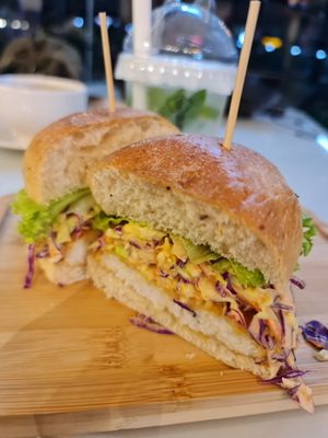 Awesome Krab Burger ~ 31/5/22 at Mong Cha Cha Cafe 夢茶茶 in Central Singapore