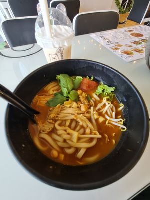 Satisfying lunch $14.22 ~ 24/8/22 at Mong Cha Cha Cafe 夢茶茶 in Central Singapore