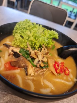 Shacha Udon ~  25/01/22 at Mong Cha Cha Cafe 夢茶茶 in Central Singapore