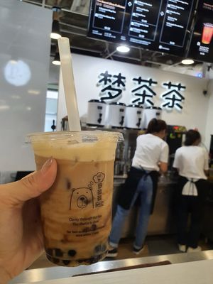Vegan milk tea at Mong Cha Cha Cafe 夢茶茶 in Central Singapore