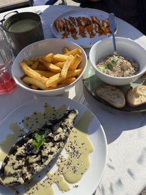 Hot apple cider, sweet potato tapas dish, babaganoush with garlicky bread, miso aubergine. And chips, we were hungry and they had run out of bread!   at Sesame in Chamonix-mont-blanc