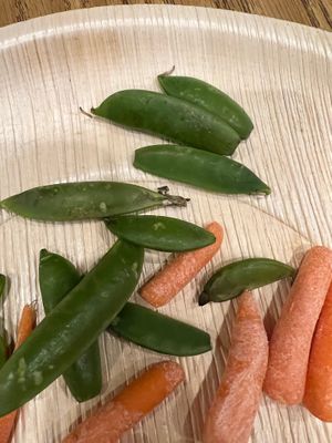 Spoiled snap peas at Ariela's Pizza & Kosher Kitchen in Las Vegas