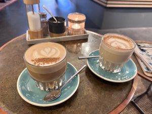 Dirty Chai Latte und Chai Latte  at Café Concordia in Bremen