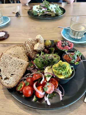 Mezzeteller   at Café Concordia in Bremen