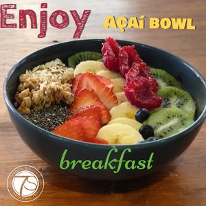 Açaí bowl at Siete Sabios in Tenerife