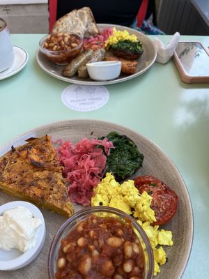 Fantabulous start to day In Canterbury.. vegan breakfast has set us up for the day.. lovely staff, lovely vibe.. smoothie to die for  at The Veg Box Cafe - Canterbury in Canterbury