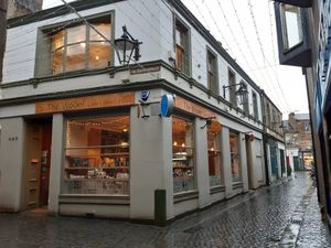 Outside view at The Wooer in Falkirk