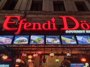 at Efendi Doner in Bucharest